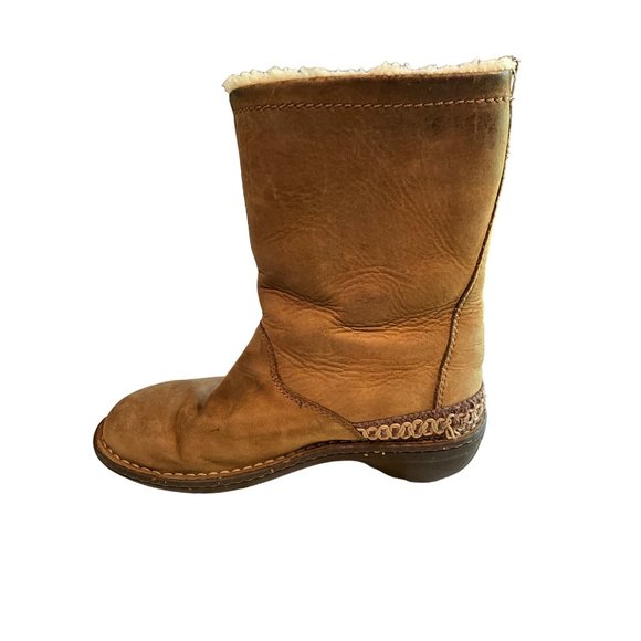 Ugg Sherpa Lined Leather and Sheepskin Booties‎ size 6 - Picture 6 of 14